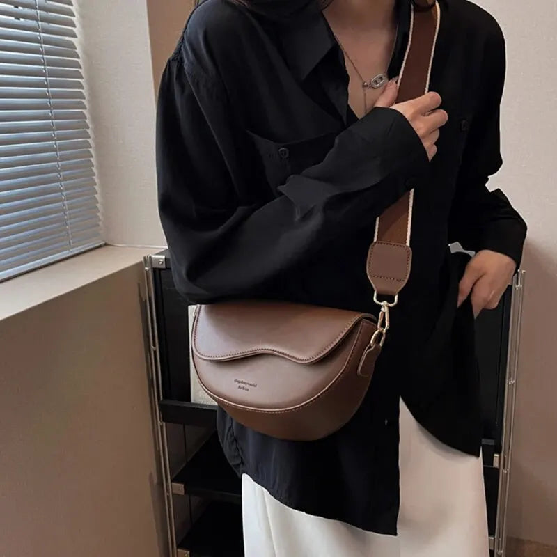 Mulheres vintage cor sólida aleta pequena sela ombro axilas saco moda couro do plutônio alça larga crossbody saco